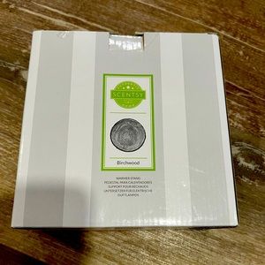 NEW!  Scentsy Warmer Stand (Birchwood)